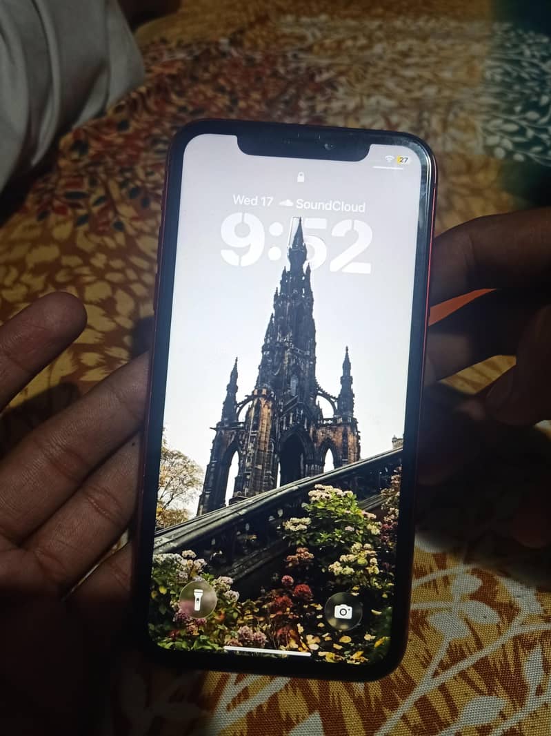 iPhone 11 2