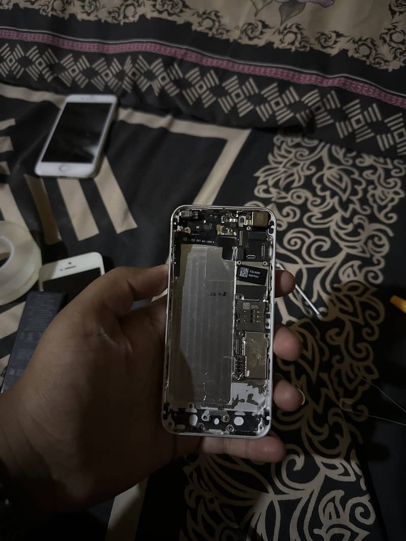 Apple iPhone 5s 0