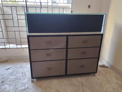 Glass Wooden Counter