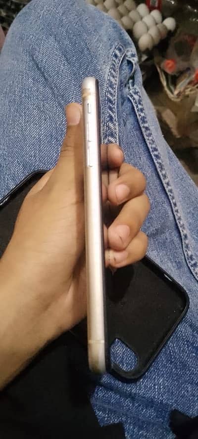 Apple iPhone XR