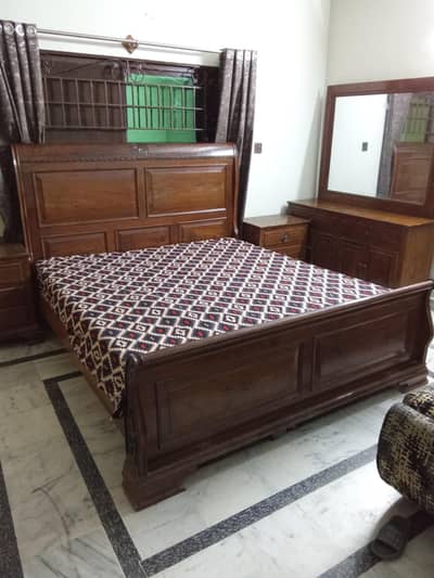 King size Wooden Bed  Dressing Table Etc