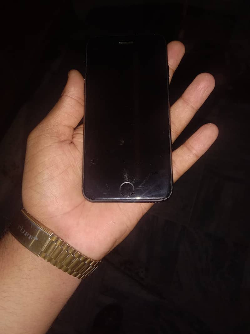 Apple iPhone 8 2