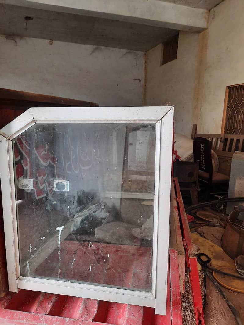 گول گپے اینڈ دودھ دہی کاؤنٹر 1
