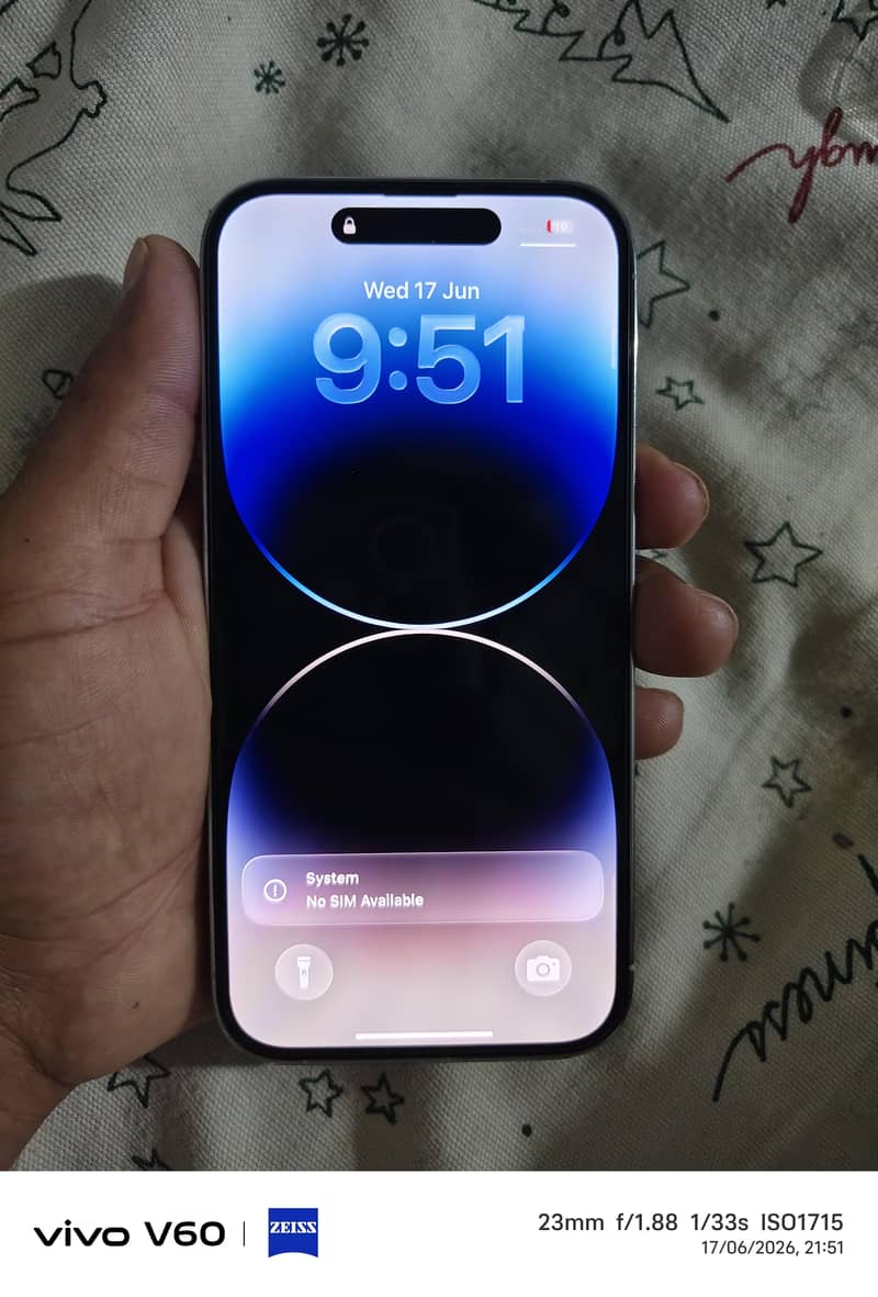 Apple iPhone 14 Pro 1