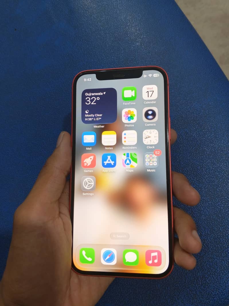 Apple iPhone 12 1