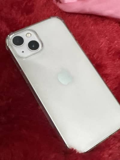Apple iPhone 13