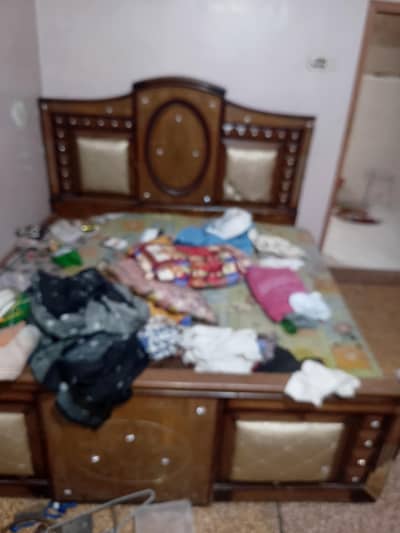 king size double bed without mattress