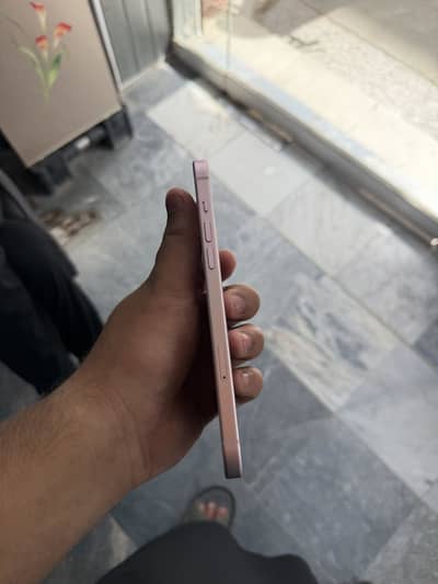 Apple iPhone 15 plus