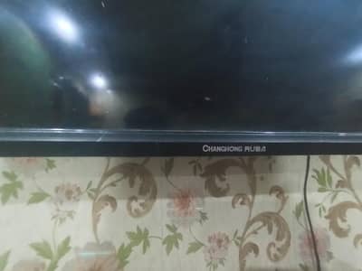 32 inch led. panel damage