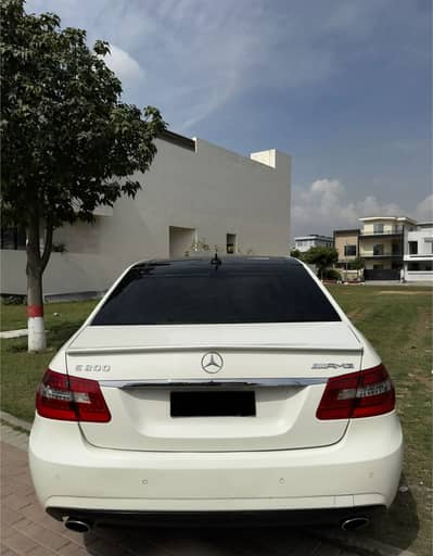 Mercedes E Class 2011