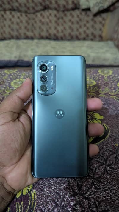 Motorola Edge 30