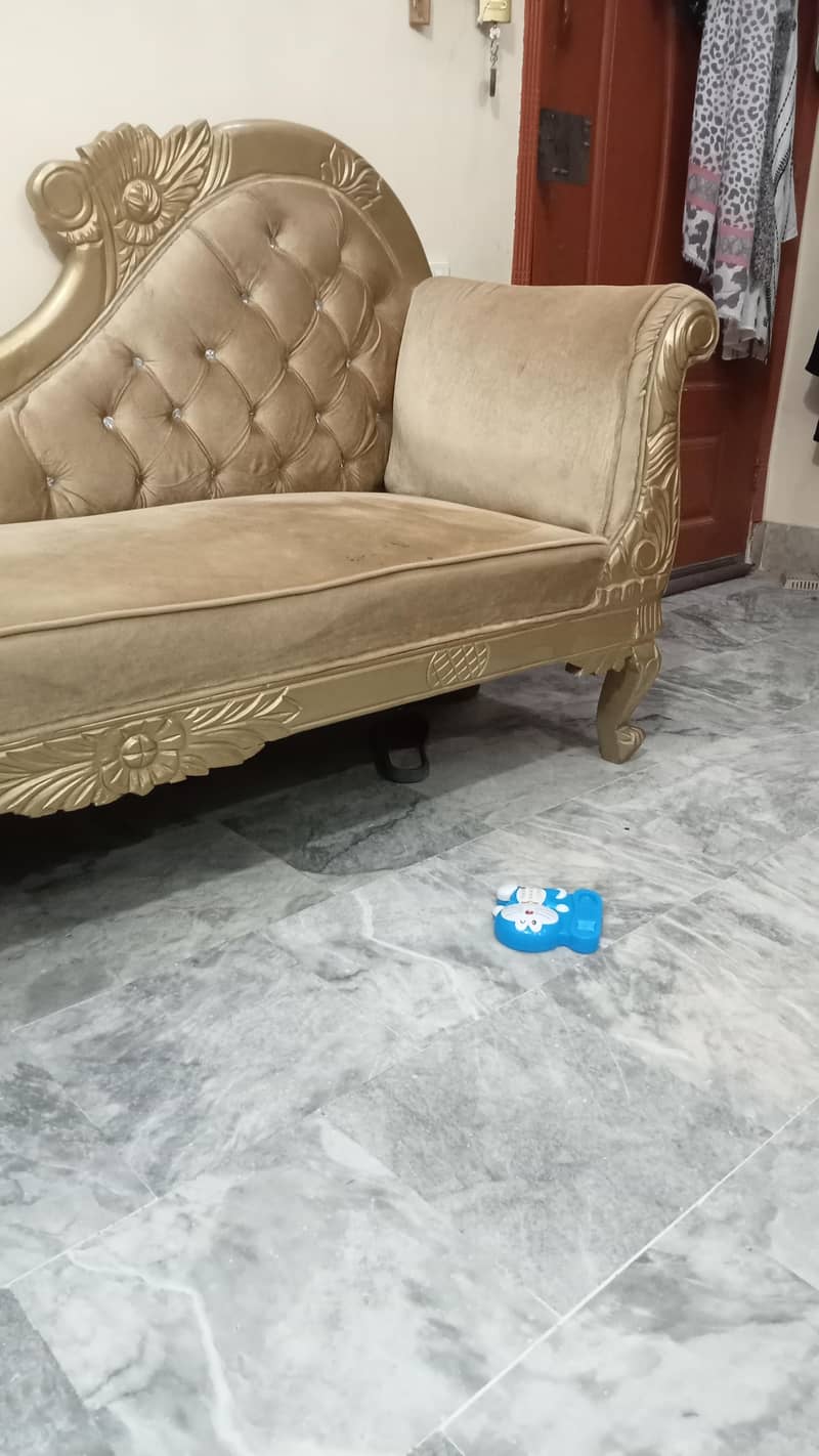 sofa sati 3
