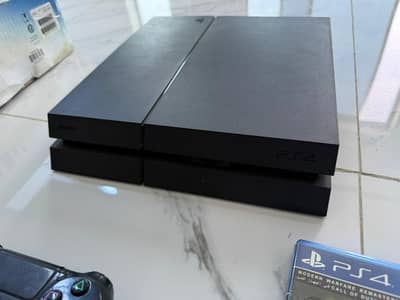 Playstation 4 1200 Series with Games 500Gb
