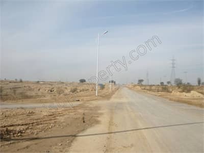 1 KANAL RESIDENTIALl Plot For Sale In phase 7