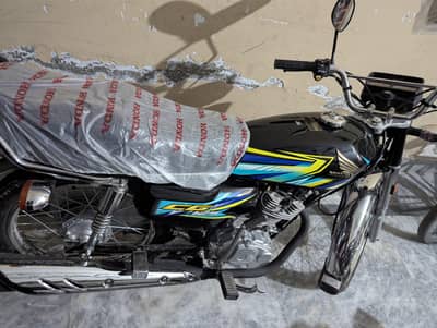 Honda 125 brand new applied for zero meter