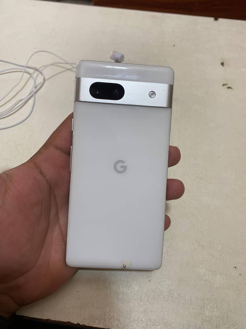 Google Pixel 7a 2