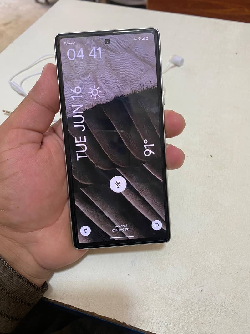 Google Pixel 7a 4