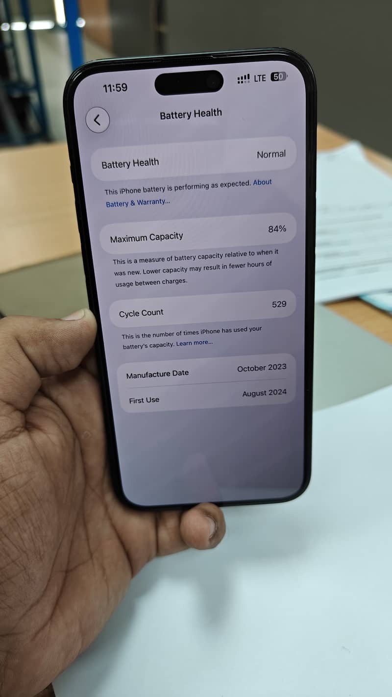 Apple iPhone 15 plus 4