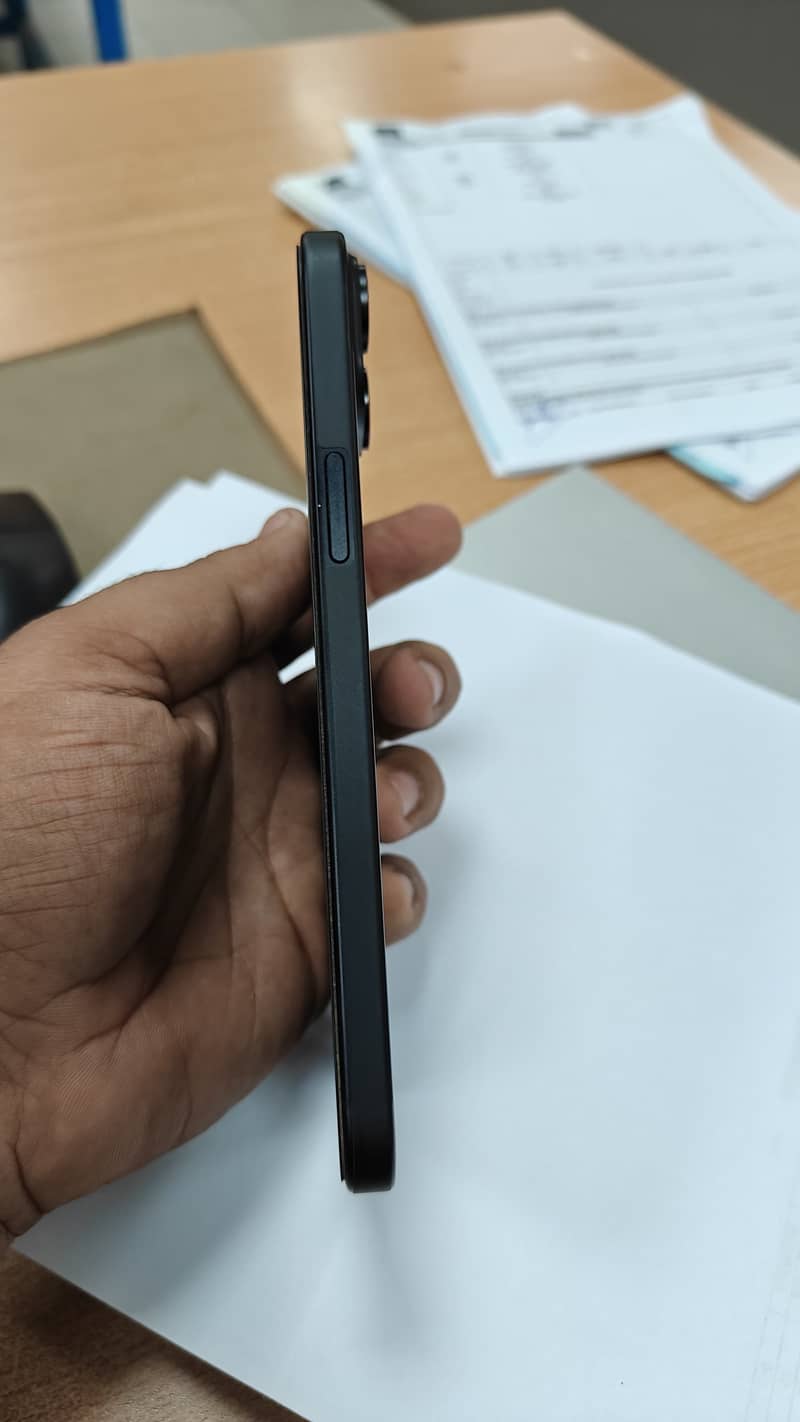 Apple iPhone 15 plus 7