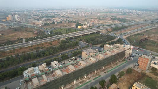 8 Marla Commercial Building for Sale Lake City Downtown Rental Income Rs. 17 to 18 Lacs Lac/Month