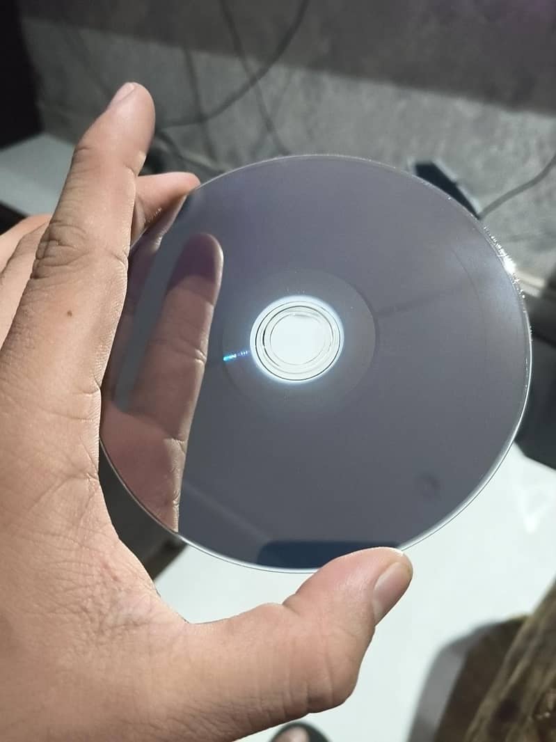 007 First Light PS5 Disk 2