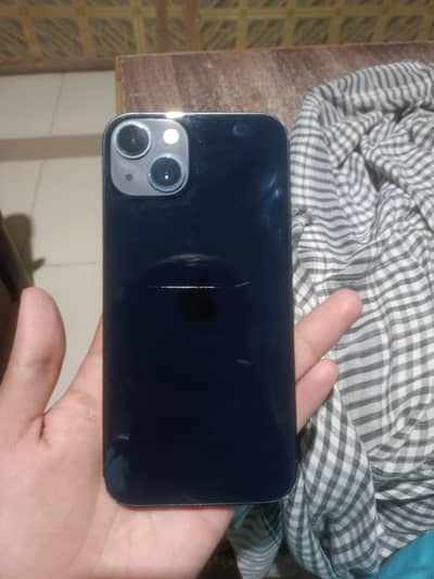 Apple iPhone 13