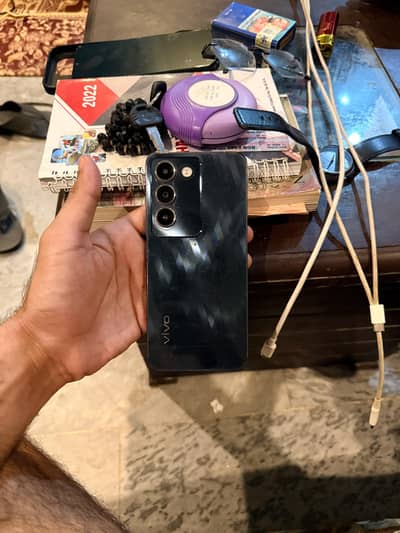 Vivo Y100