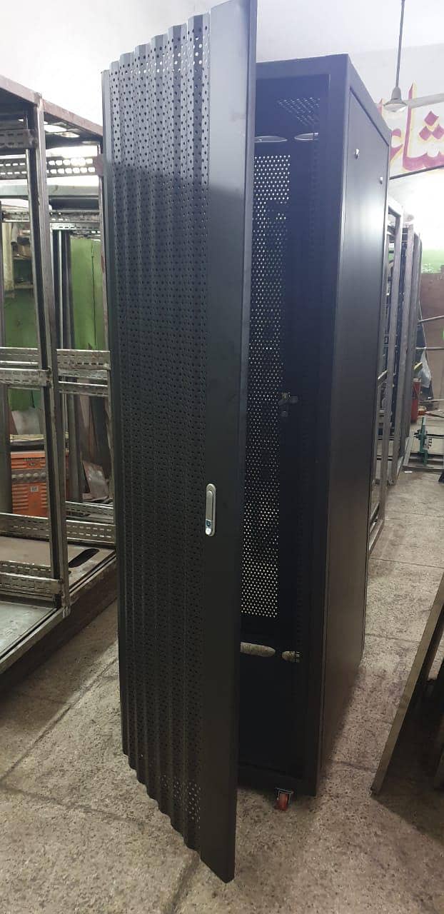 New Server Rack 42U 1