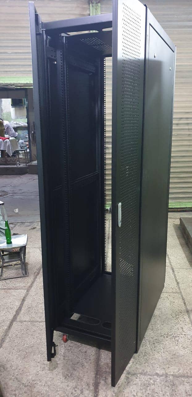 New Server Rack 42U 5
