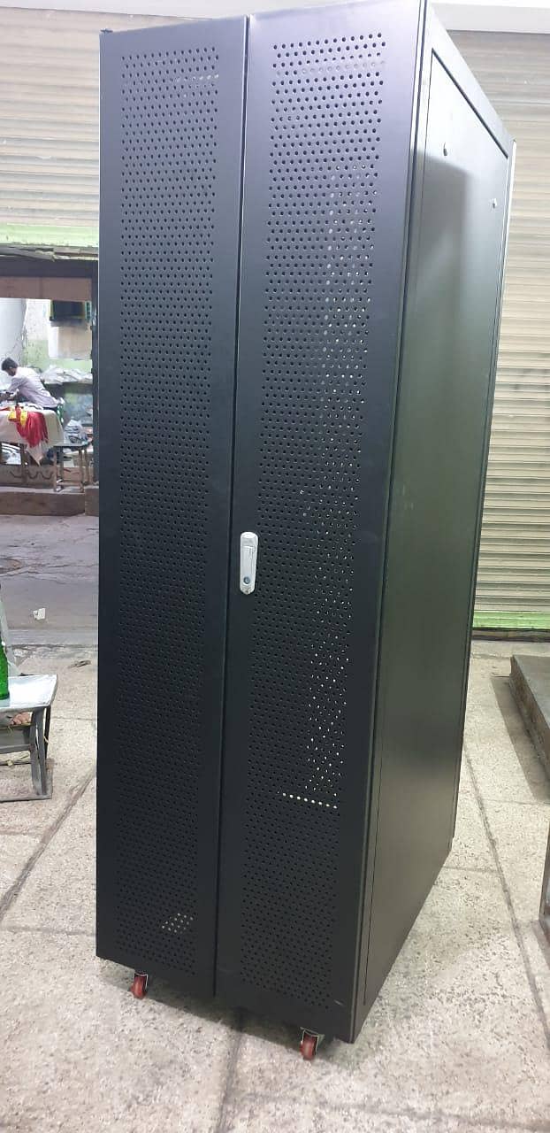 New Server Rack 42U 6