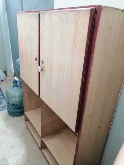 Wooden Cupboards 10/10 Condition