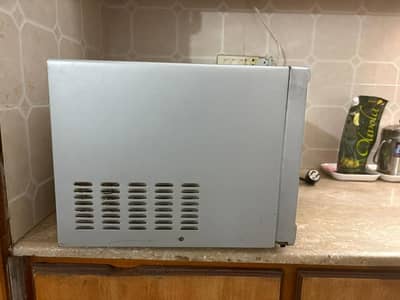 Microwave Grill Bake Micro 28 Liter