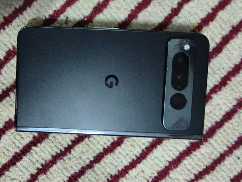 Google Pixel Fold 2