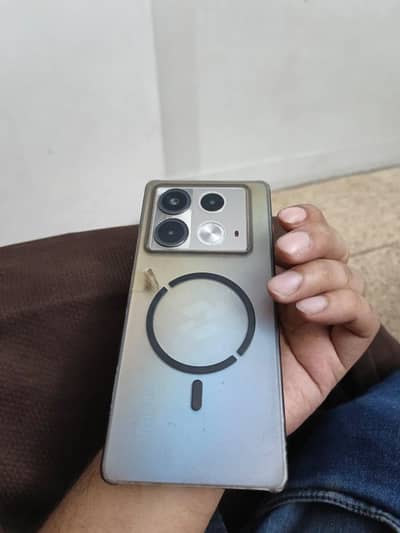 Infinix Note 40