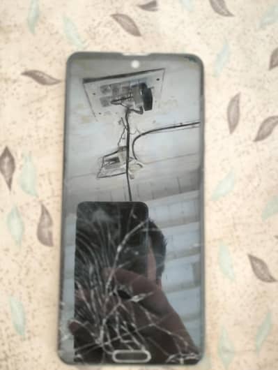Sharp Aquos R5G