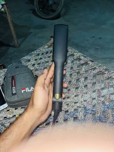 Hair Straightener