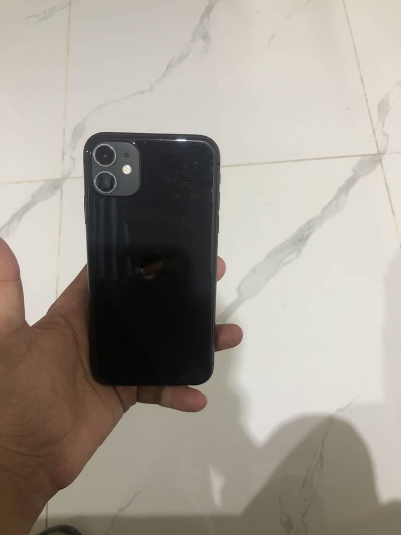 Apple iPhone 11 0