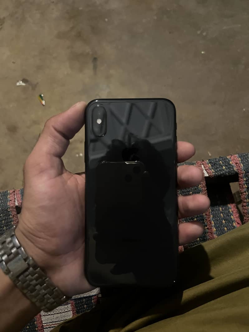 Apple iPhone X 3