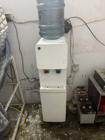 Pel water dispenser all ok 03264428769