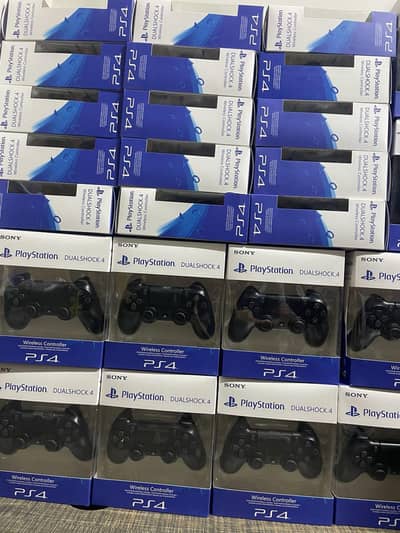 PS4 Dualshock wireless Controller for playstation 4 (Black)