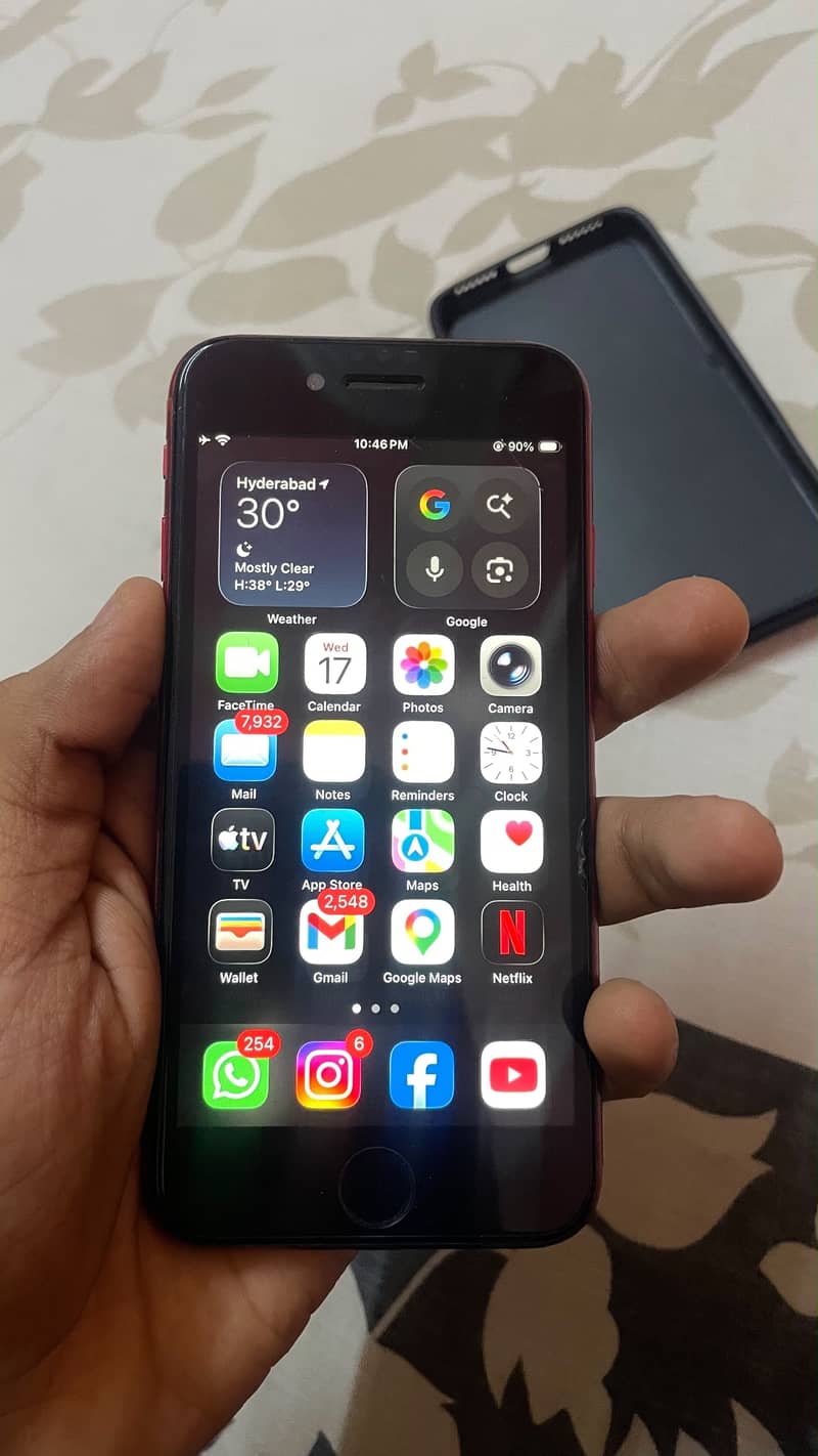 Apple iPhone SE 3