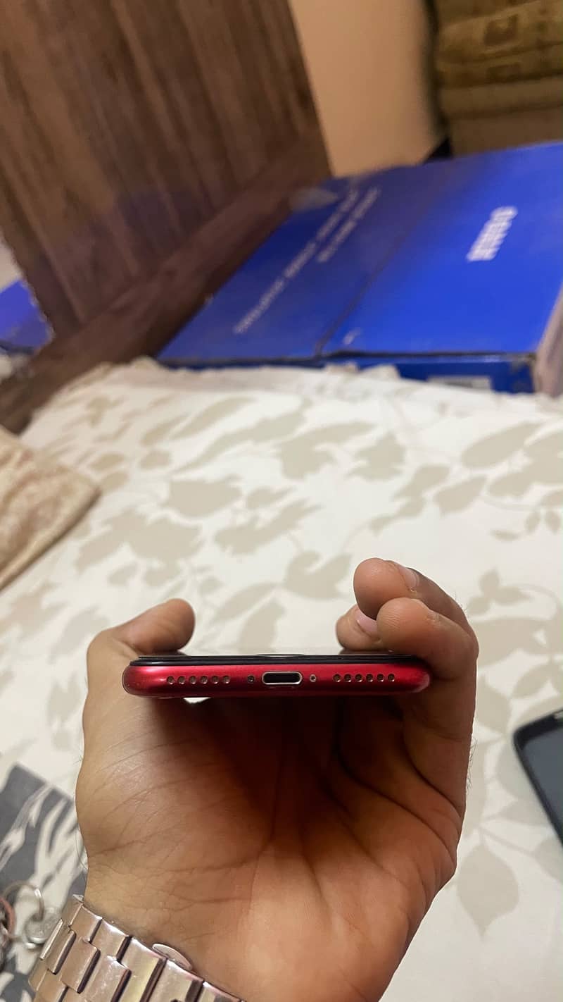 Apple iPhone SE 4