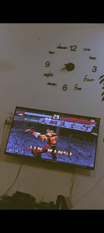 M8 2.4G wireless game stick