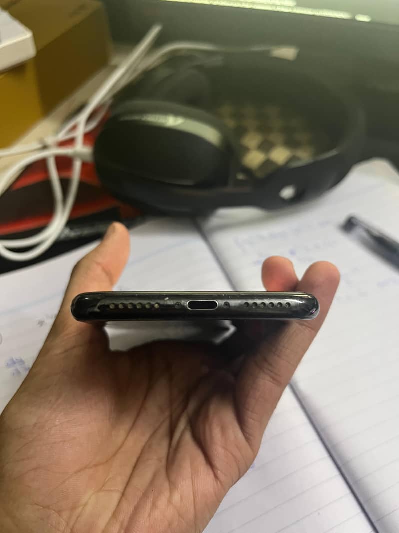 Apple iPhone X 2