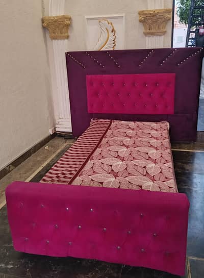 Girls single bed
