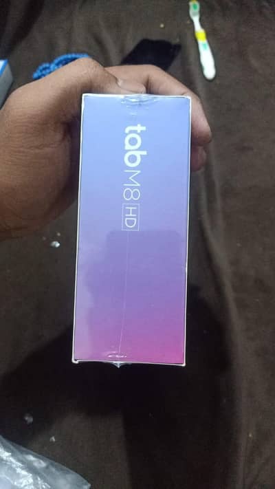 Lenovo tab M8 hd