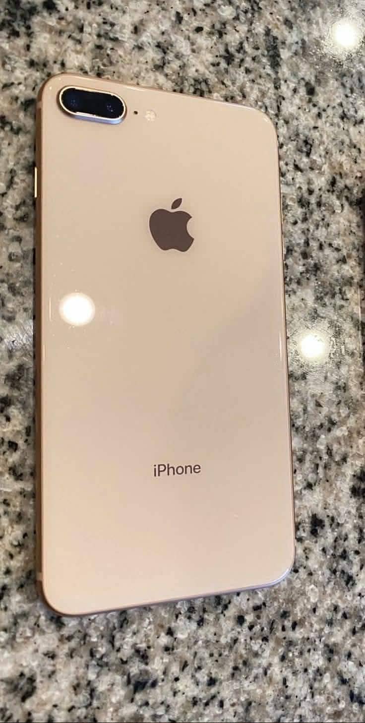 Apple iPhone 8 Plus 1