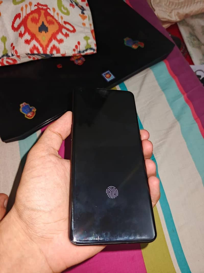 One Plus 10 Pro 1