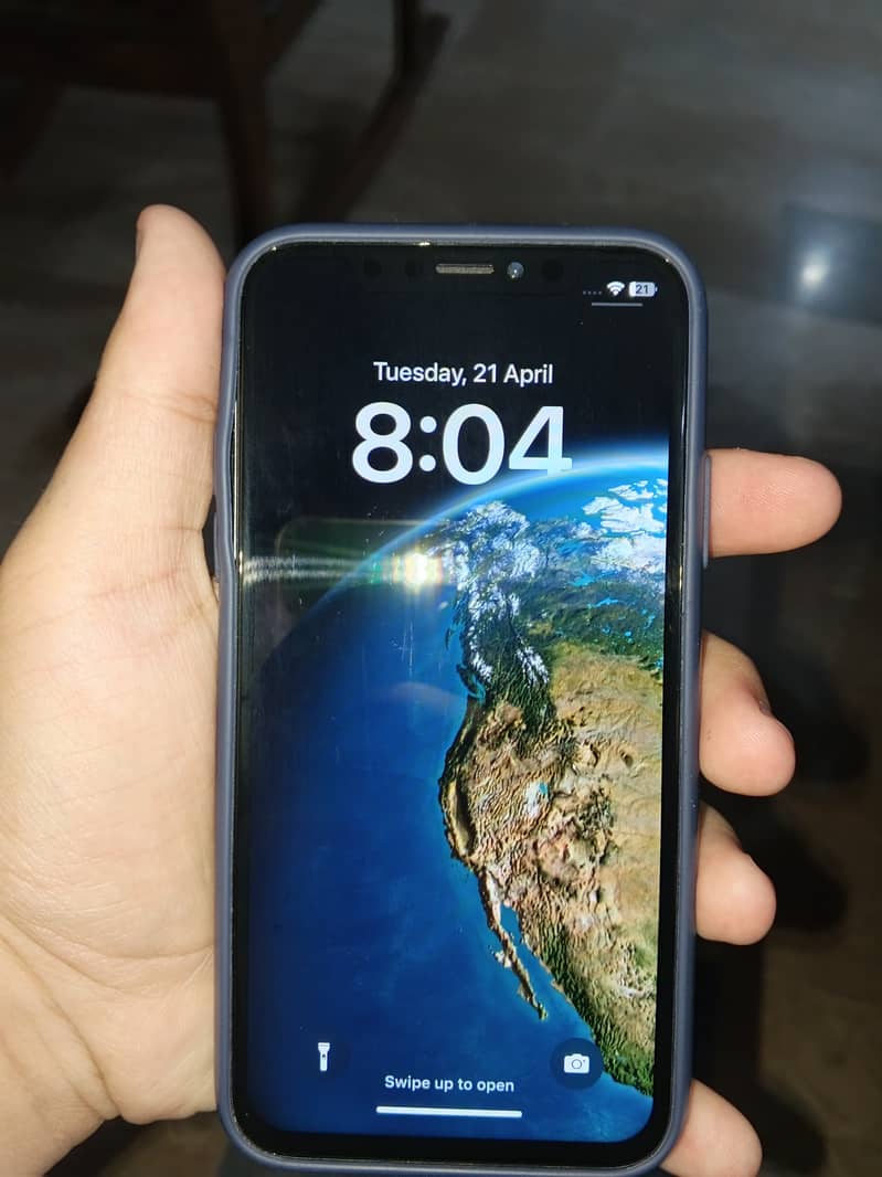 Apple iPhone X 3
