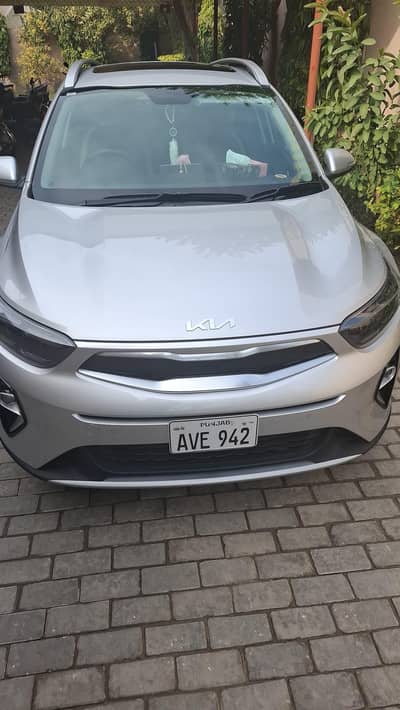 Kia stonic EX+ fresh like brand new